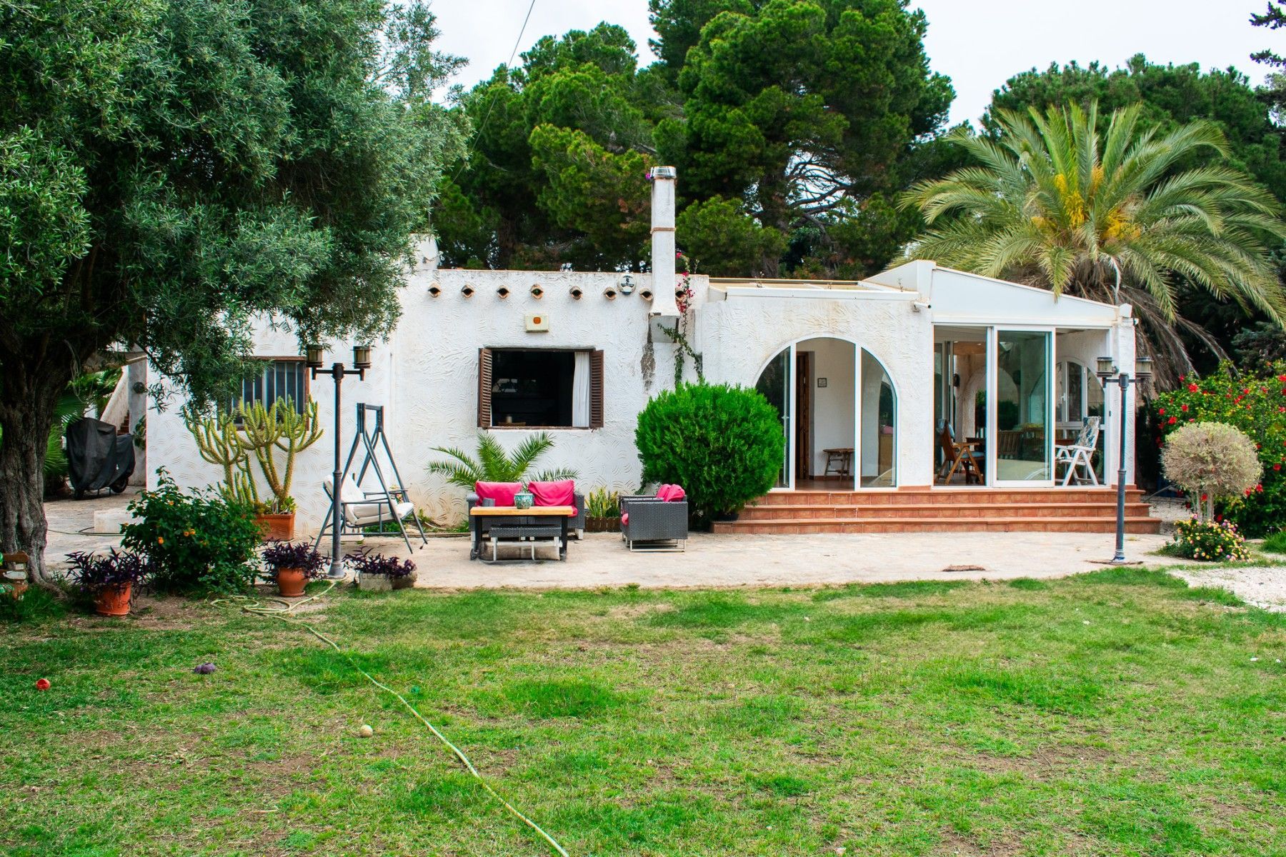 Jardí de Casa adosada en venda en Orihuela amb Jardí privat, Terrassa i Traster