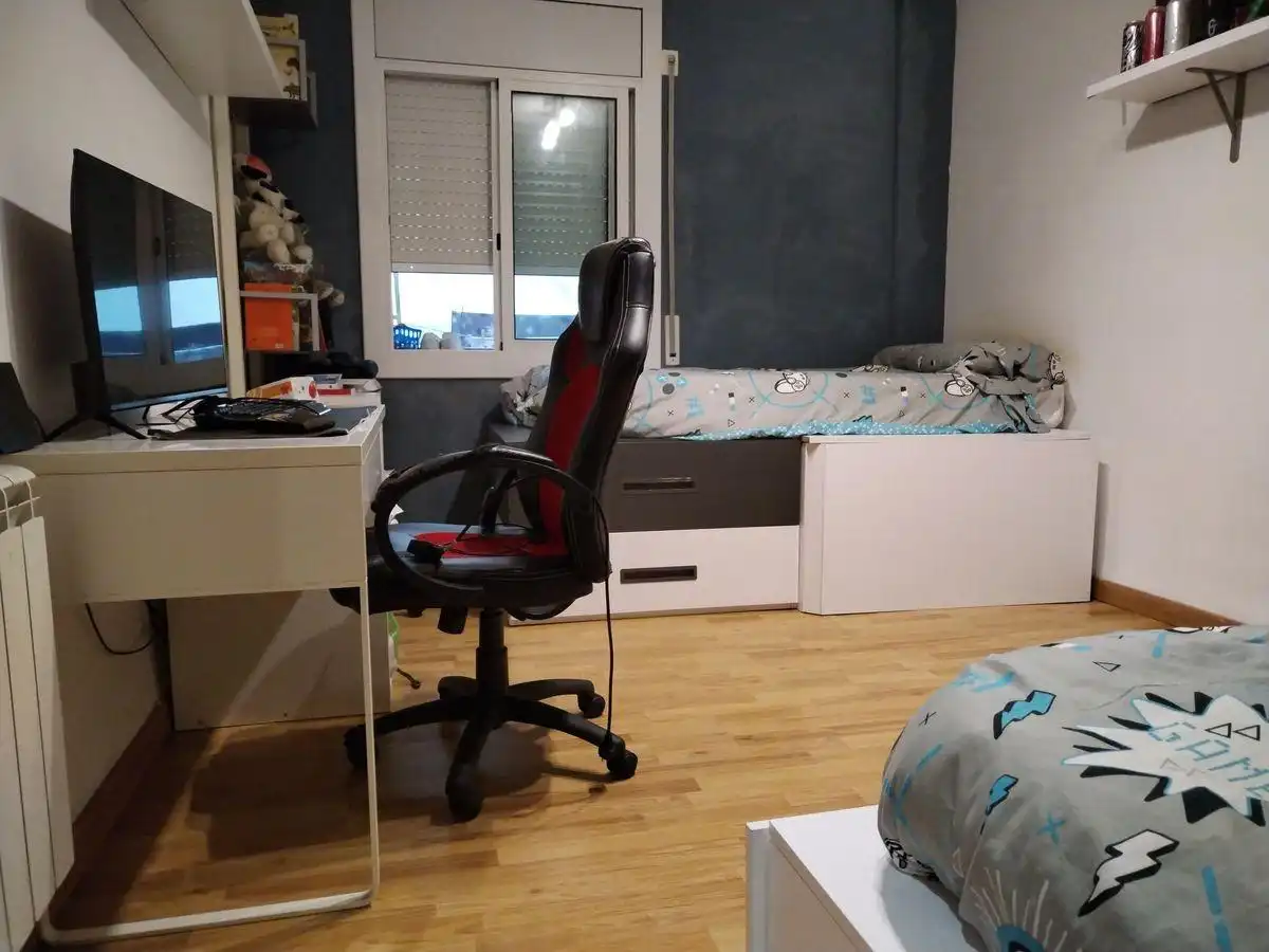 Bedroom of Flat for sale in Tortosa  with Parquet flooring, Terrace and Storage room