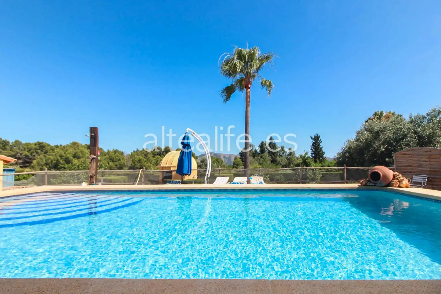 Außenansicht von Haus oder Chalet zum Verkauf in Altea mit Klimaanlage, Privatgarten und Terrasse