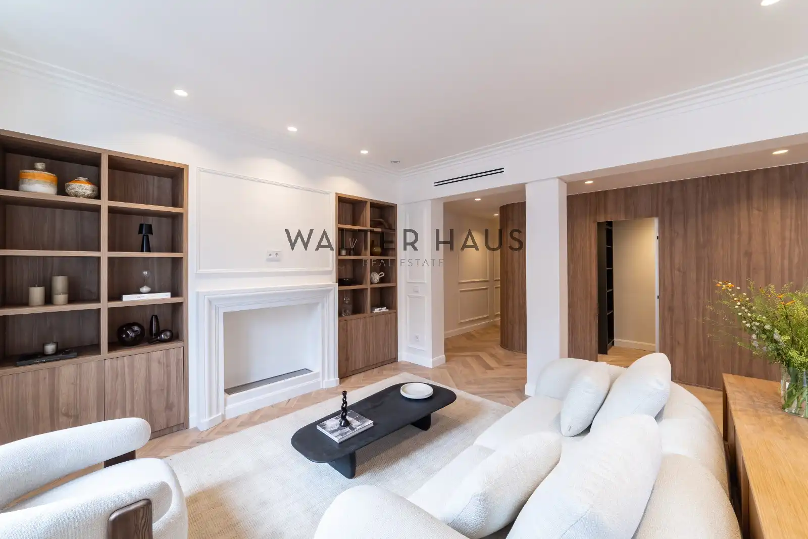 Flat for sale in Calle de Quevedo, Cortes - Huertas