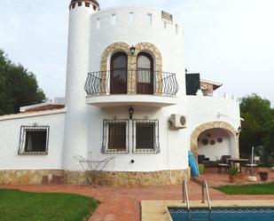 Vista exterior de Casa o xalet en venda en Dénia amb Terrassa, Traster i Piscina