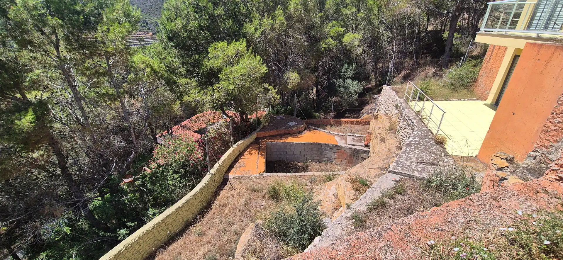 Houses for sale in Almiserà  with Air Conditioner, Heating and Private garden