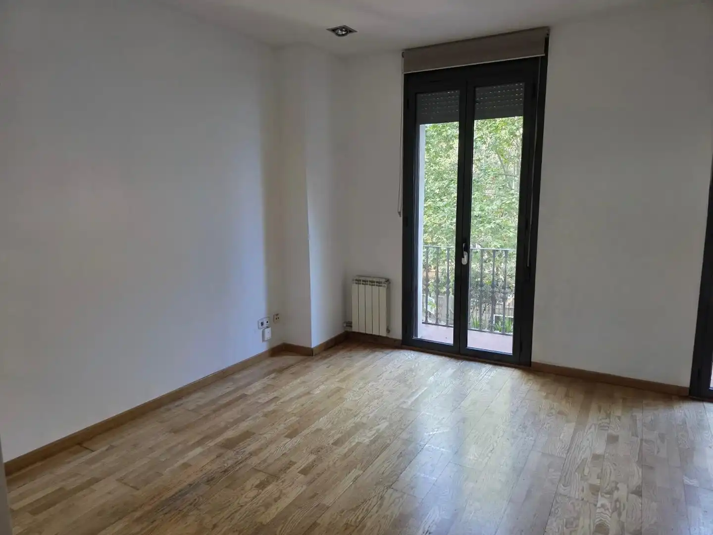 Piso con terraza en venta en Carrer d'Enric Granados, imagen 4