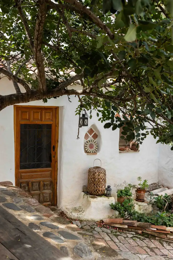 Vista exterior de Edificio en venta en Viñuela