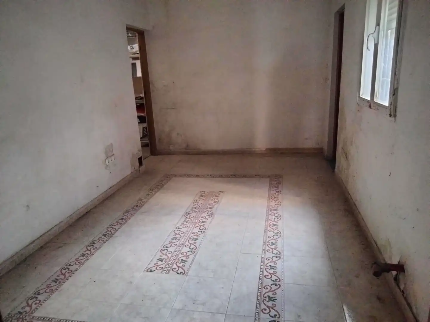 Commercial properties for sale in  Logroño