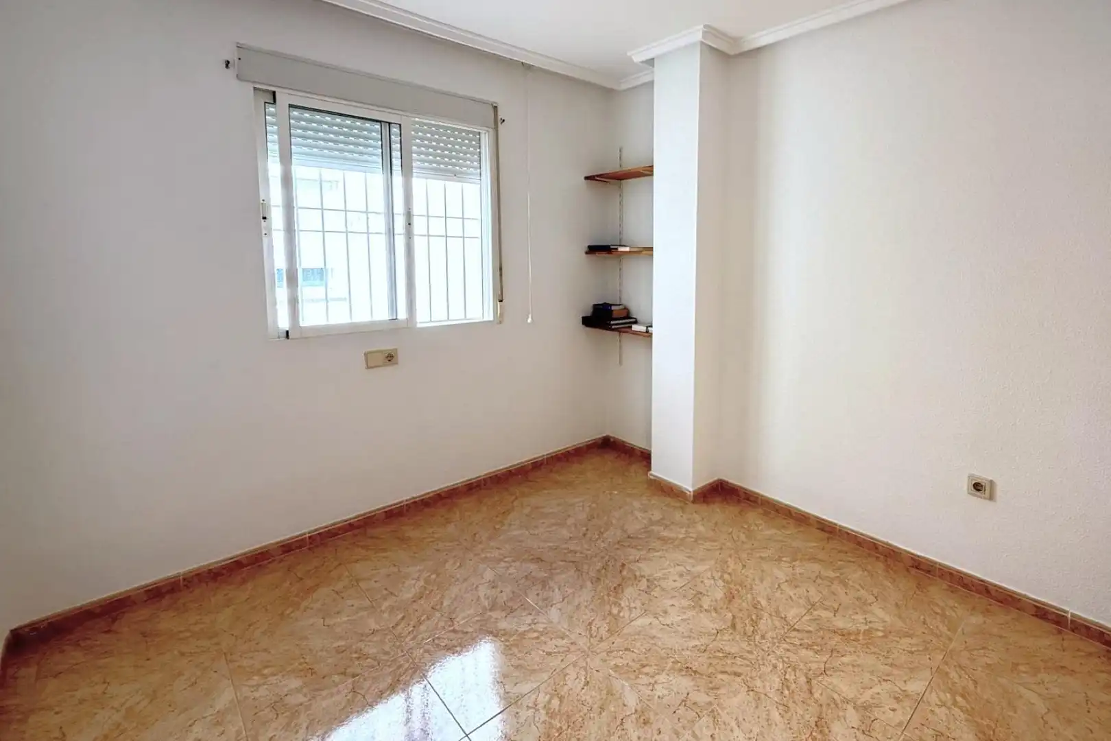 Dormitori de Àtic en venda en Torrevieja amb Aire condicionat, Calefacció i Terrassa