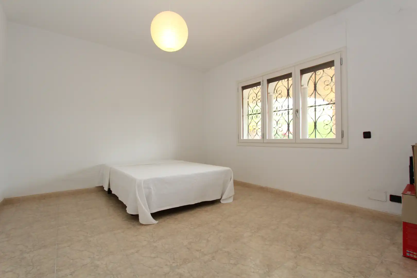 Casa amb piscina en venda a Avinguda de la diversitat, imagen 23