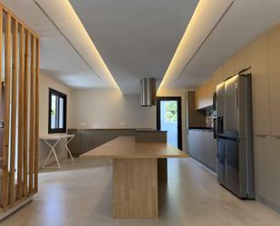 Kitchen of Single-family semi-detached for sale in Cunit  with Heating, Private garden and Terrace