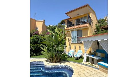 Exclusiva villa con piscina y vistas al mar., imatge 3