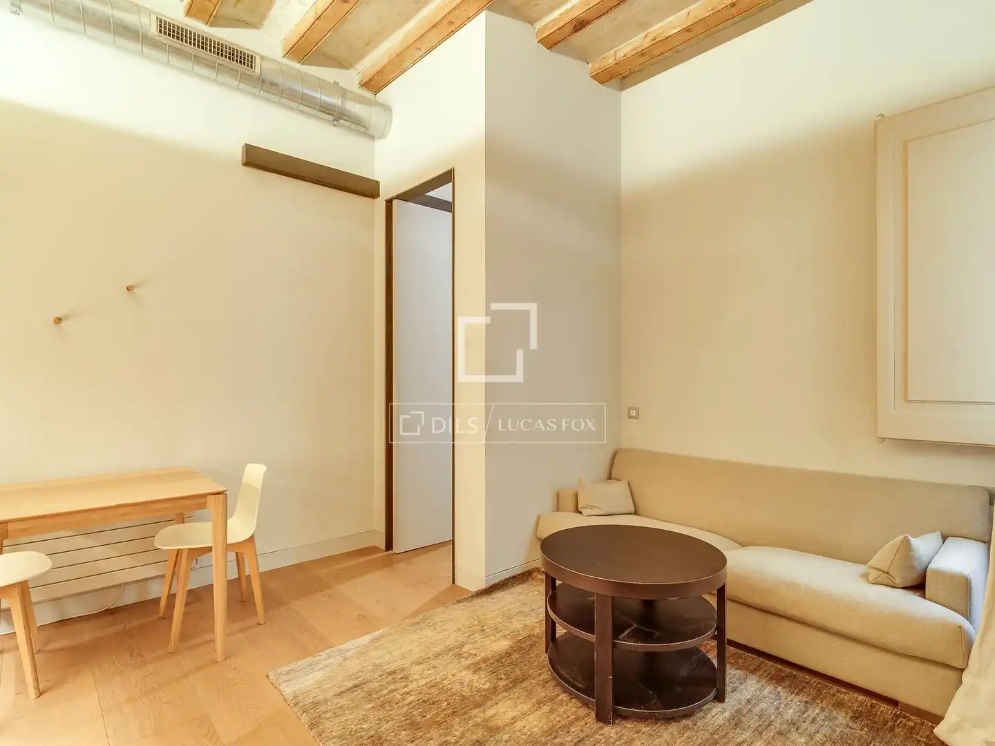 Sala de estar de Piso en venta en Barcelona con Aire acondicionado, Terraza y Amueblado