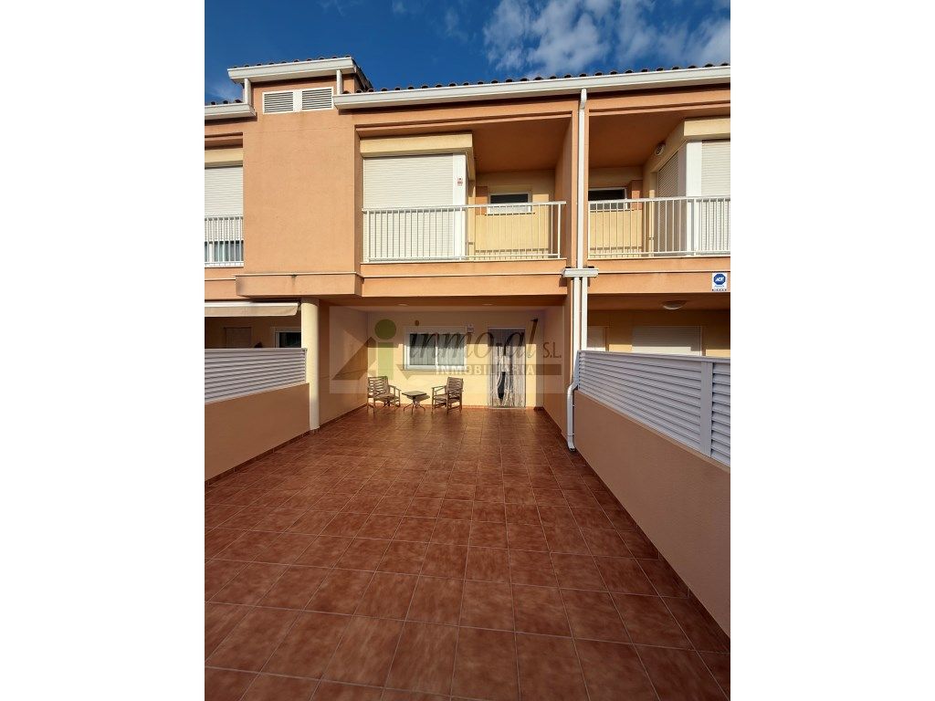Casa adosada en venda a N/A, Playa - Ben Afeli