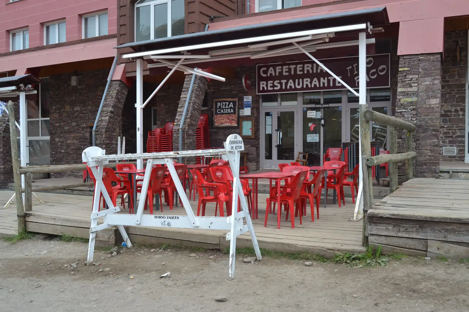 Commercial properties for sale in Aisa