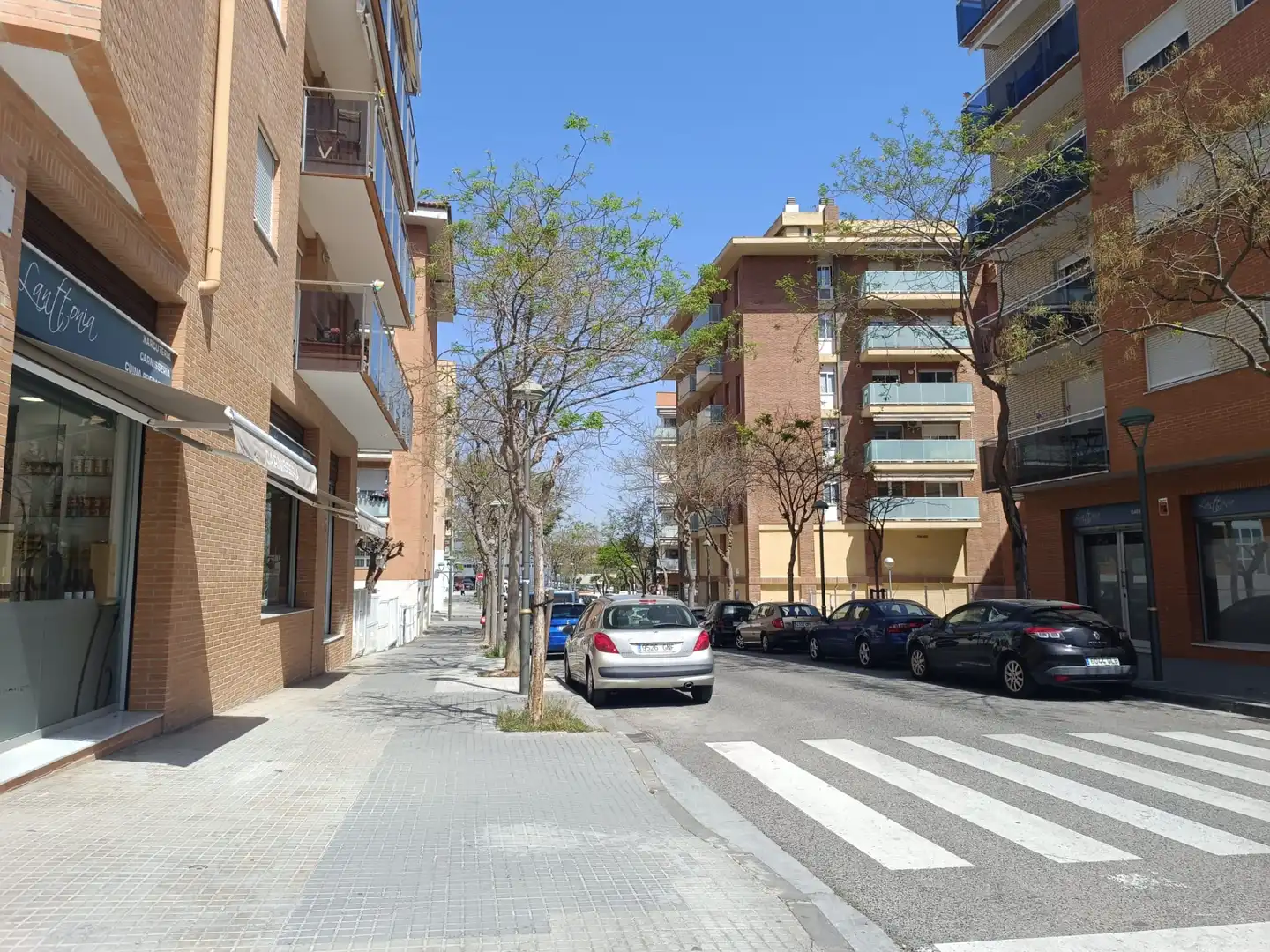Vista exterior de Garatge en venda en Tarragona