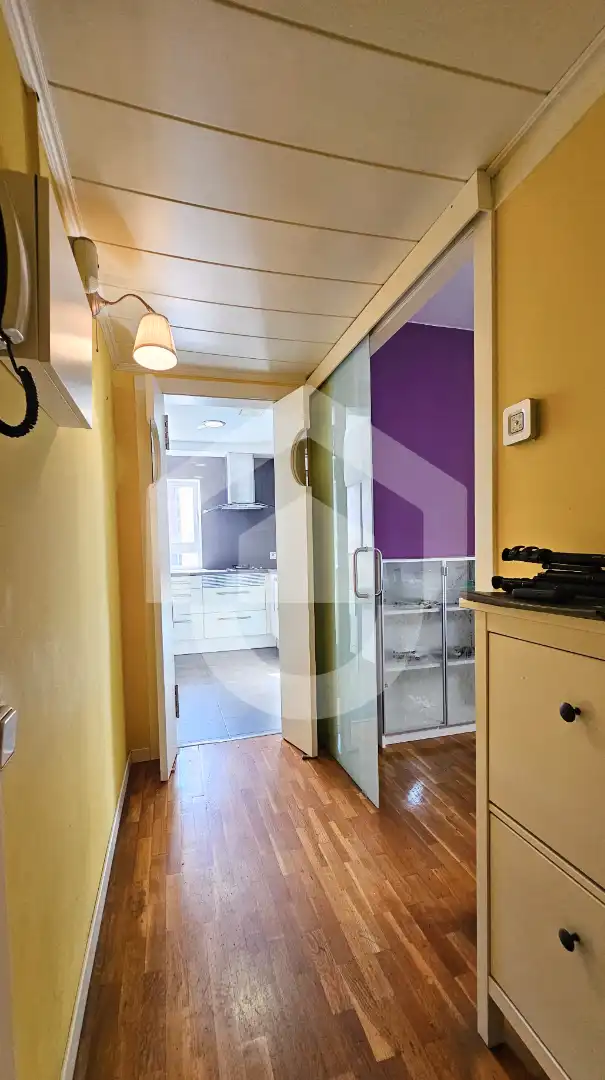 Cuina de Pis en venda en Barcelona amb Aire condicionat i Calefacció
