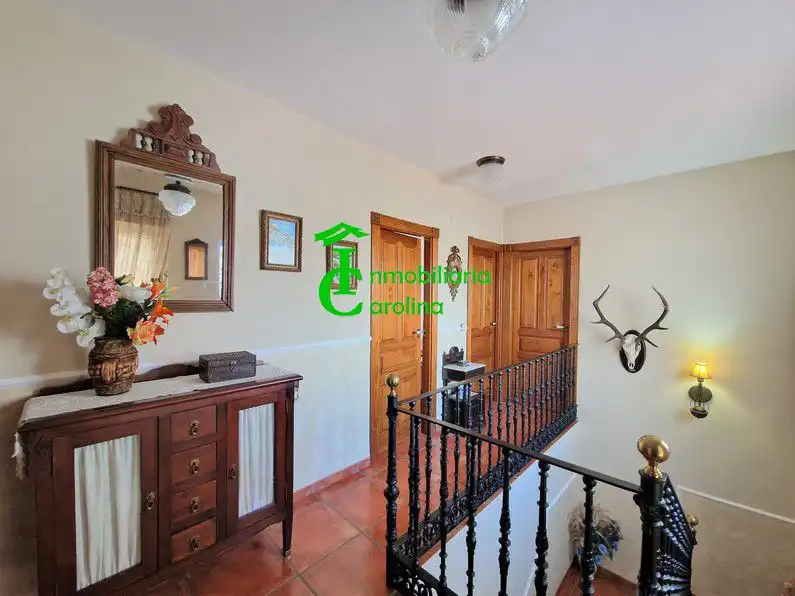 Houses for sale in La Carolina  with Air Conditioner, Heating and Private garden