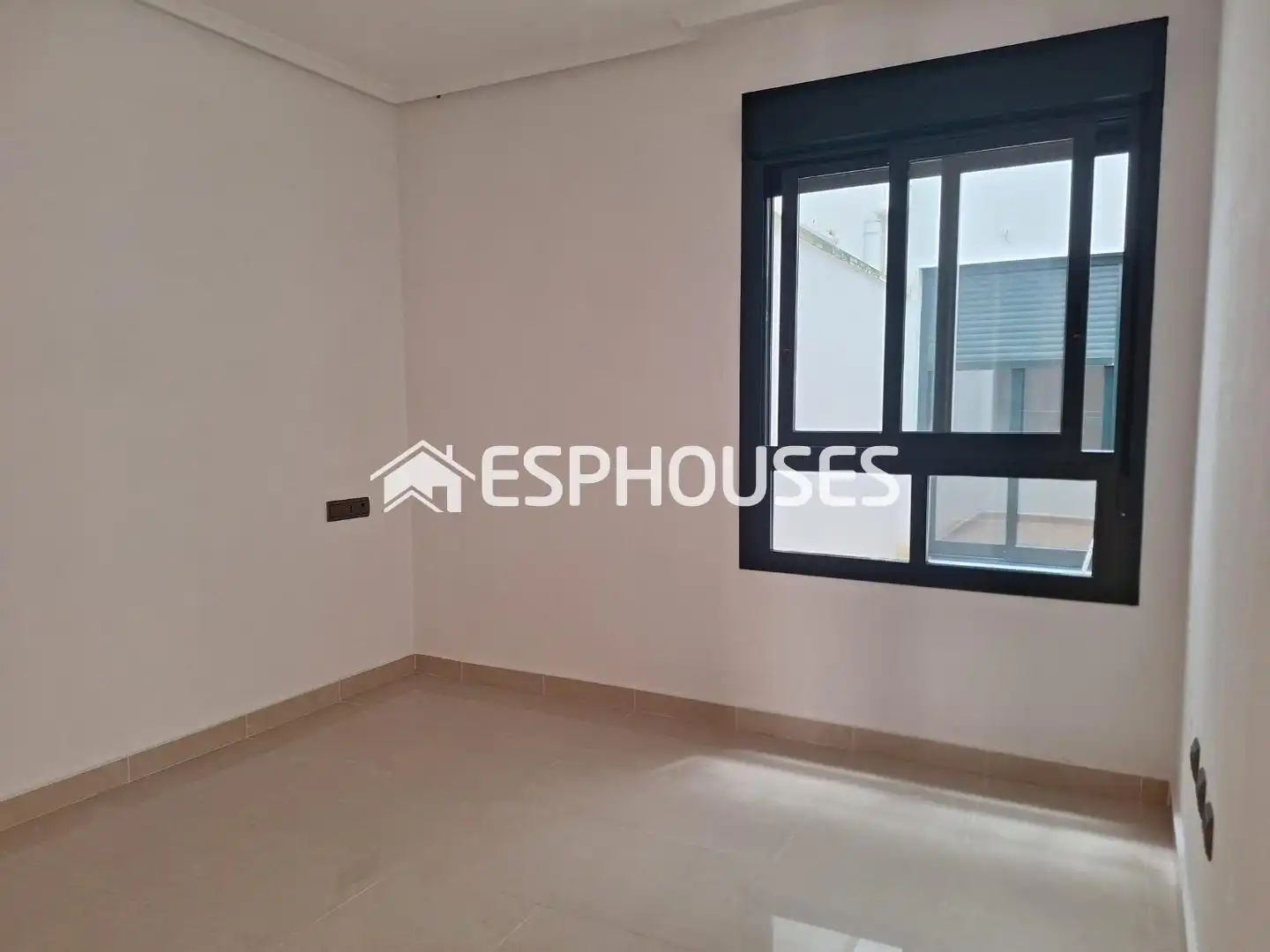 Habitación de Apartamento en venta en Guardamar del Segura con Balcón