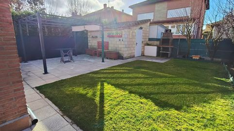 Foto 2 de Casa adosada en venta en Cogollos, Burgos