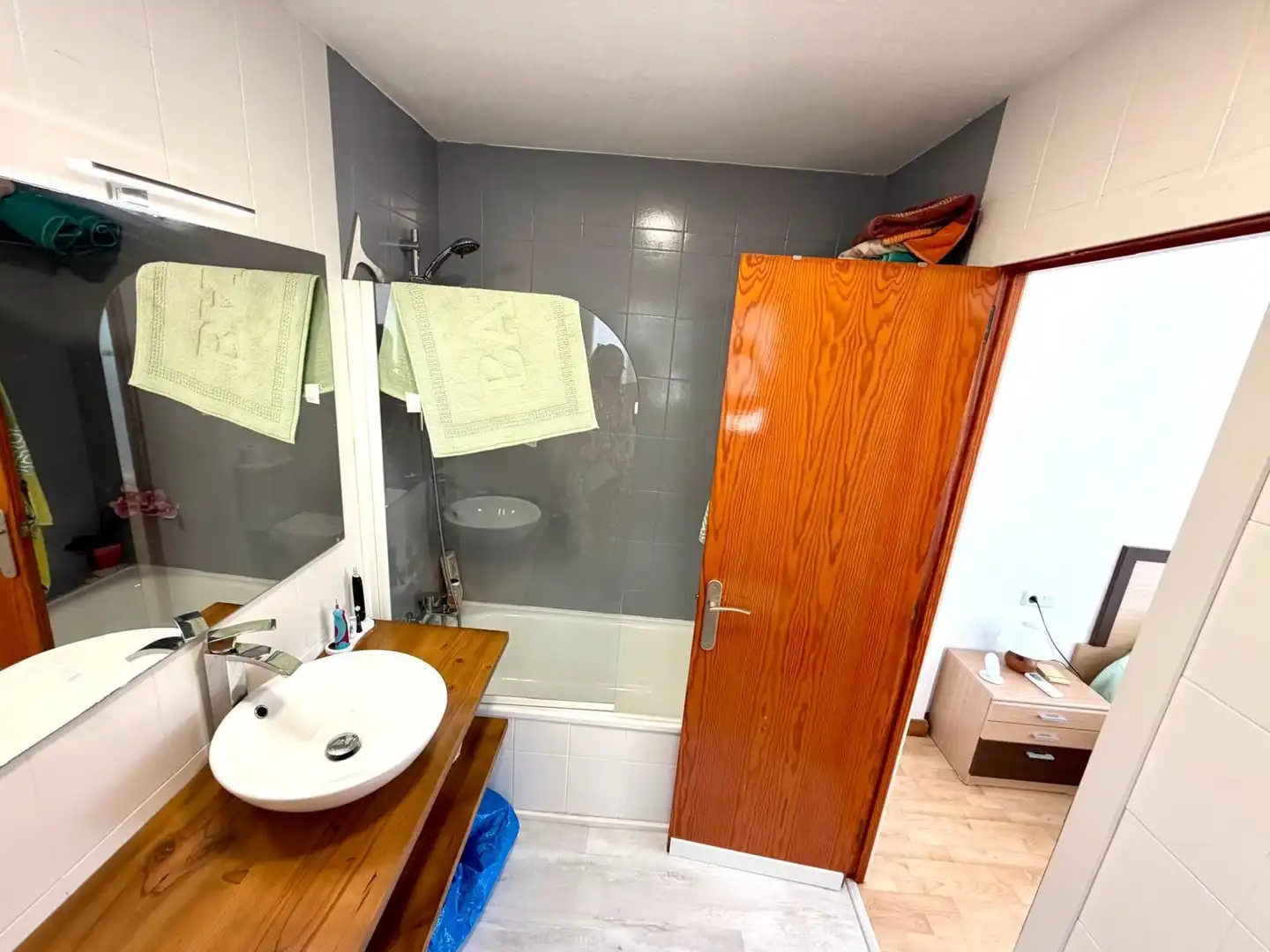 Bany de Casa adosada en venda en El Campello amb Aire condicionat, Jardí privat i Piscina