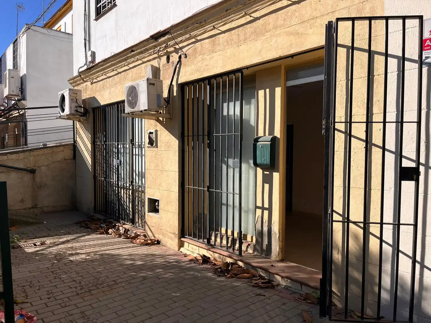 Commercial properties for sale in Montellano