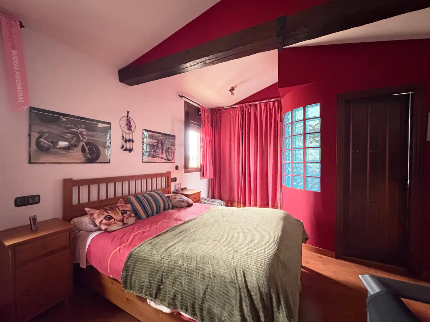 Bedroom of Houses for rent in Plasencia  with Air Conditioner, Heating and Furnished