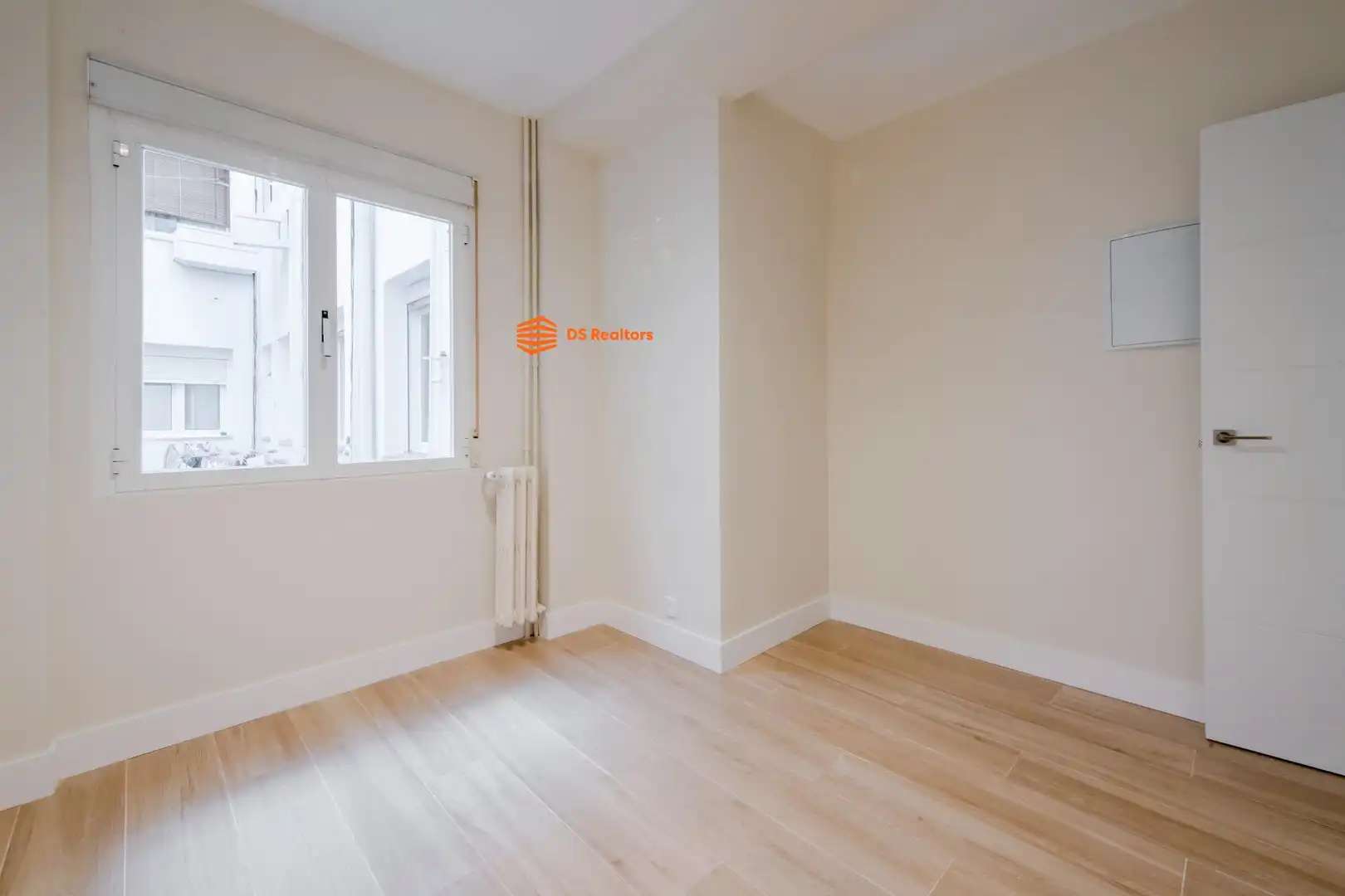 Flat with lift for sale in Avenida BRUSELAS 48, imagen 14