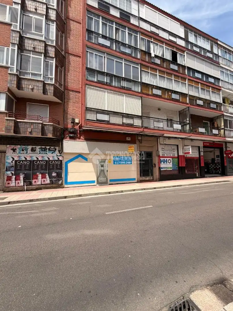 Vista exterior de Traster en venda en Valladolid