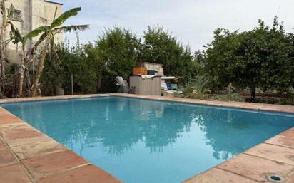 Piscina de Casa o xalet en venda en Oliva amb Aire condicionat, Calefacció i Jardí privat