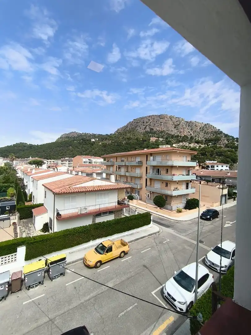 Vista exterior de Pis en venda en L'Estartit