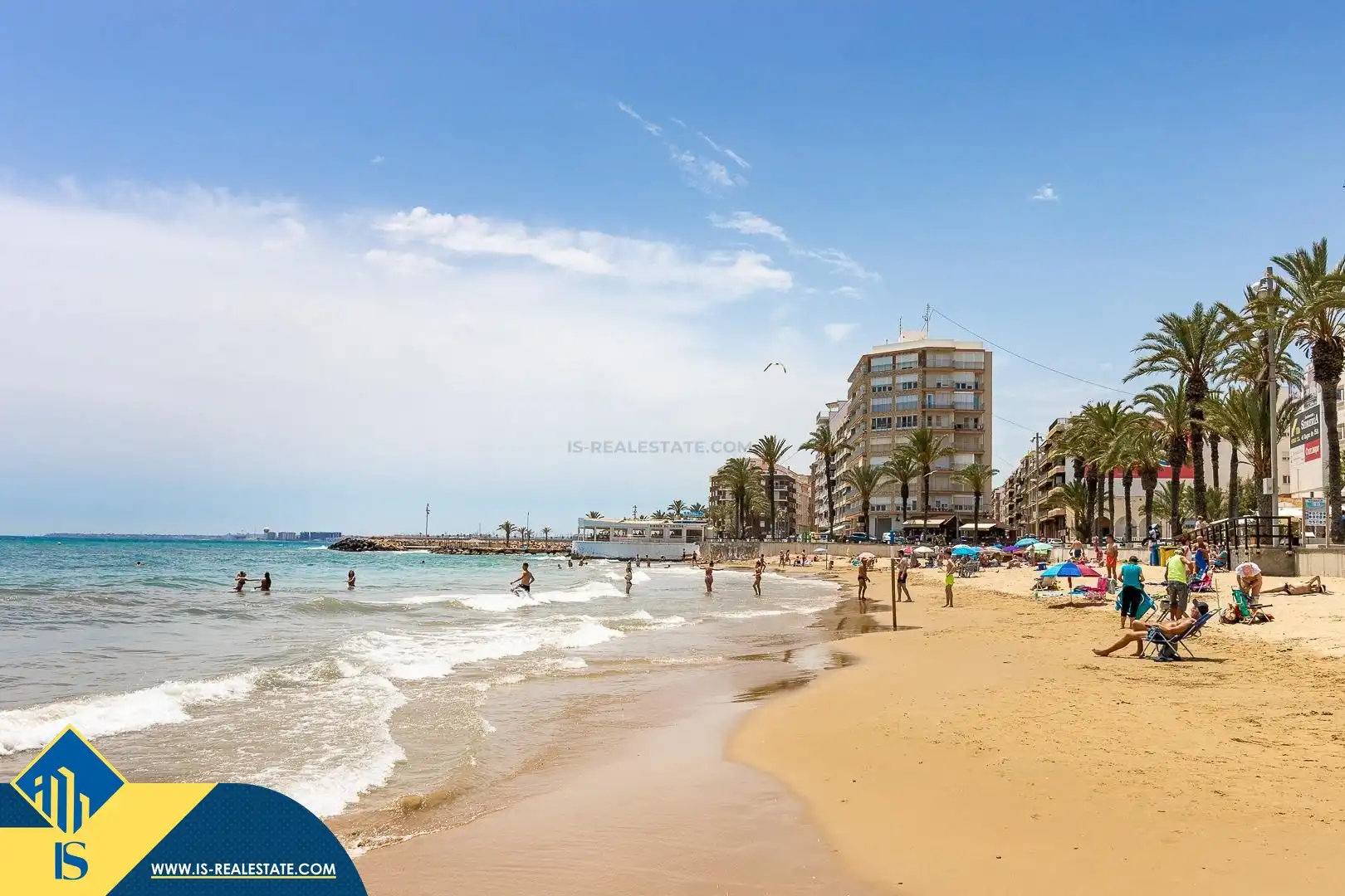 Vista exterior de Pis de lloguer en Torrevieja amb Aire condicionat, Moblat i Rentadora
