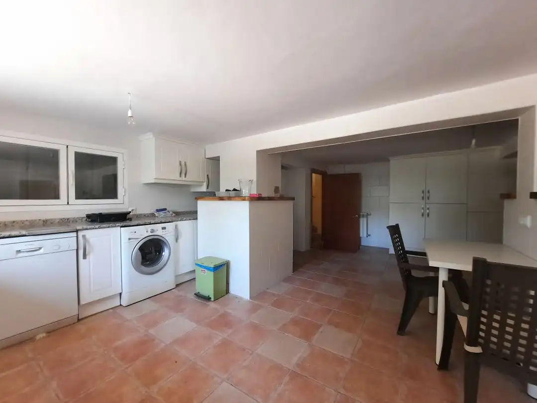 Cocina de Casa o chalet en venta en Escalona con Calefacción, Jardín privado y Terraza