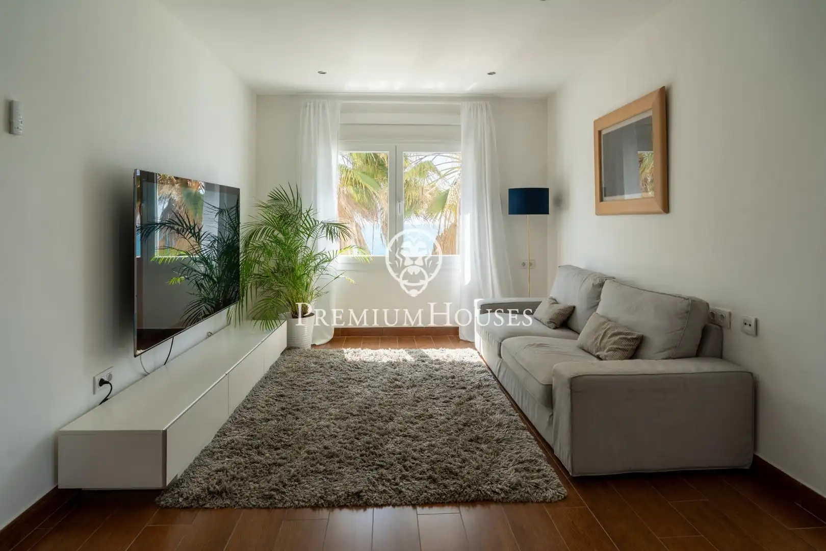 Living room of Houses for sale in Vilanova i la Geltrú  with Air Conditioner, Heating and Private garden