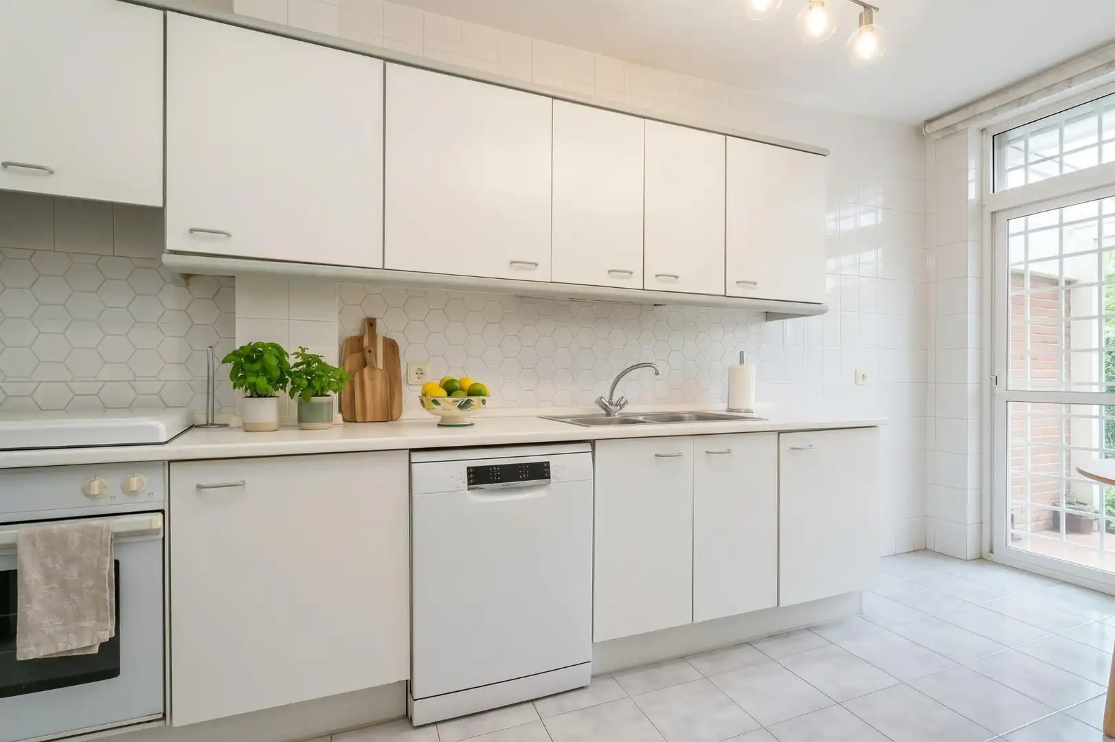 Cocina de Casa adosada en venta en Avenida Europa