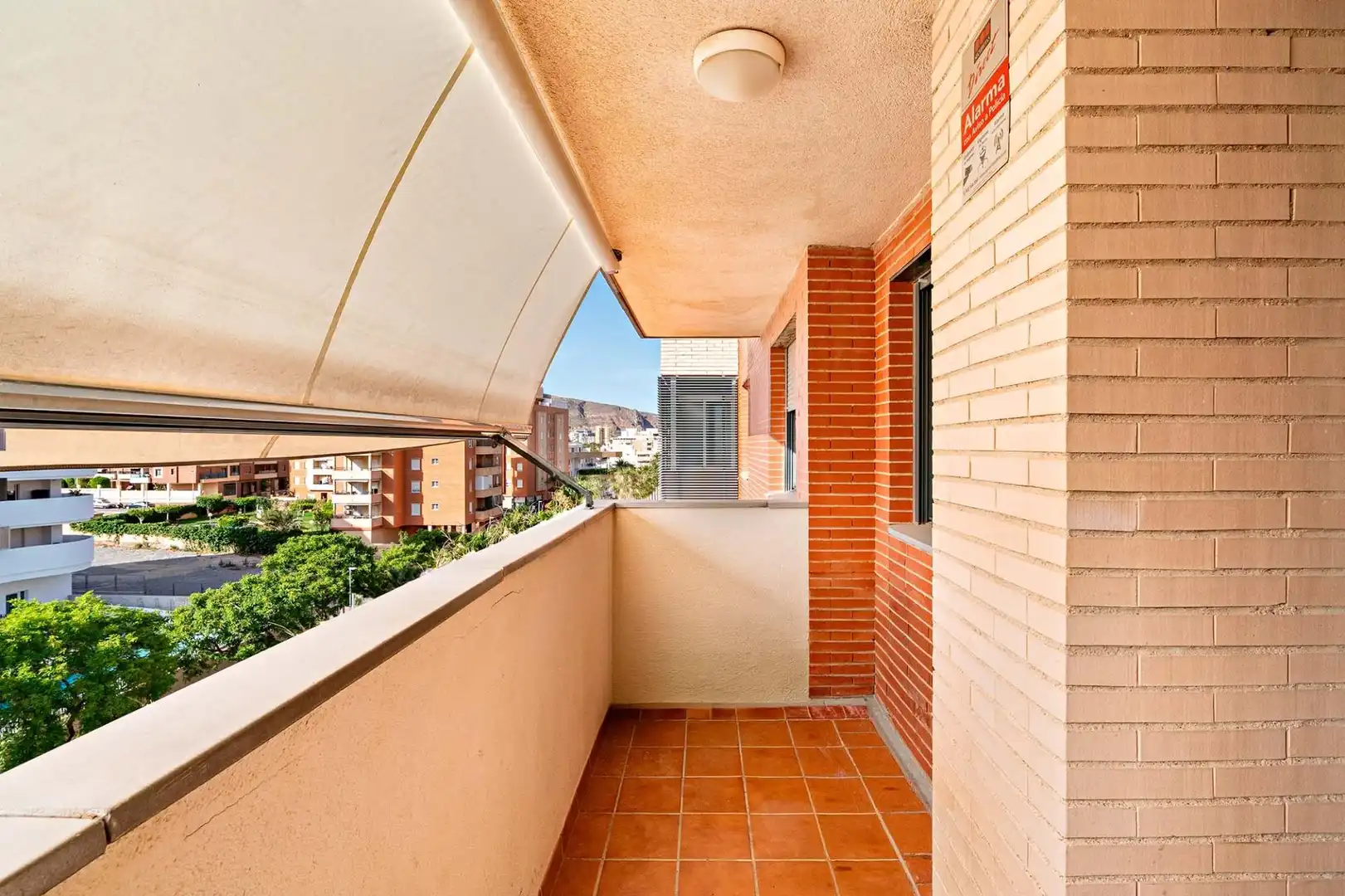 Terrassa de Pis en venda en Roquetas de Mar amb Aire condicionat, Calefacció i Terrassa
