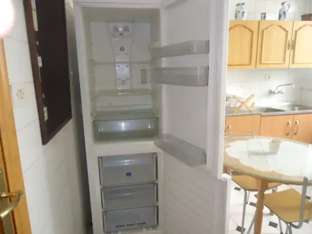Kitchen of Flat for rent in Granada  with Air Conditioner, Furnished and Washing machine