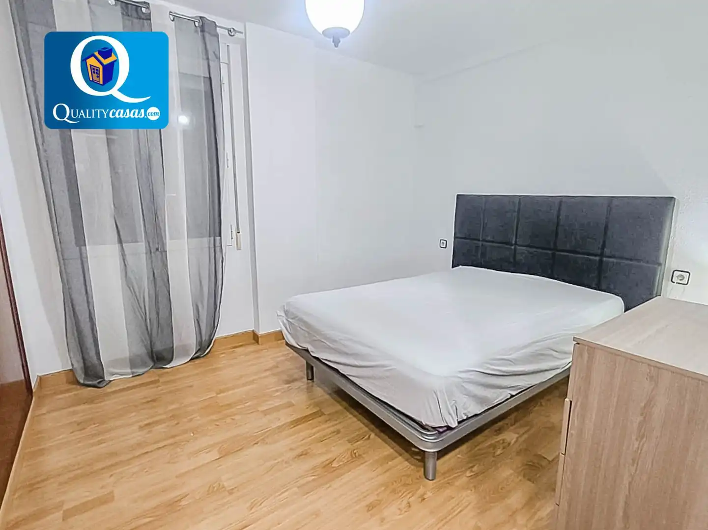 Bedroom of Apartments for sale in Alicante / Alacant  with Air Conditioner, Heating and Community pool