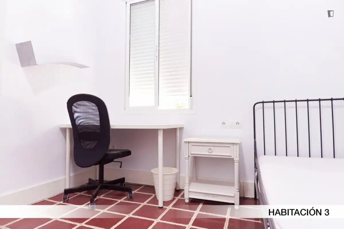 Habitación en Sector Sur - La Palmera - Reina Mercedes