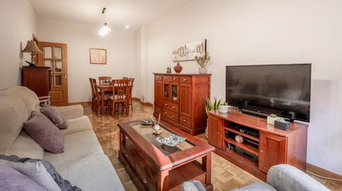 Piso amplio con garaje en zona tranquila de Buenavista Carabanchel