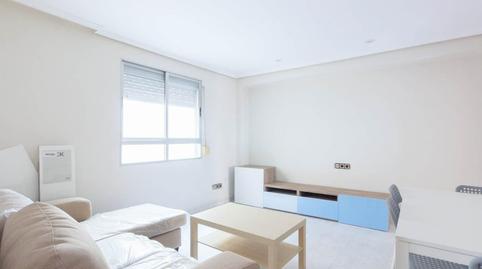 Photo 2 of Flat to rent in Calle Berenguer Montoliu, La Malva-rosa,  Valencia Capital