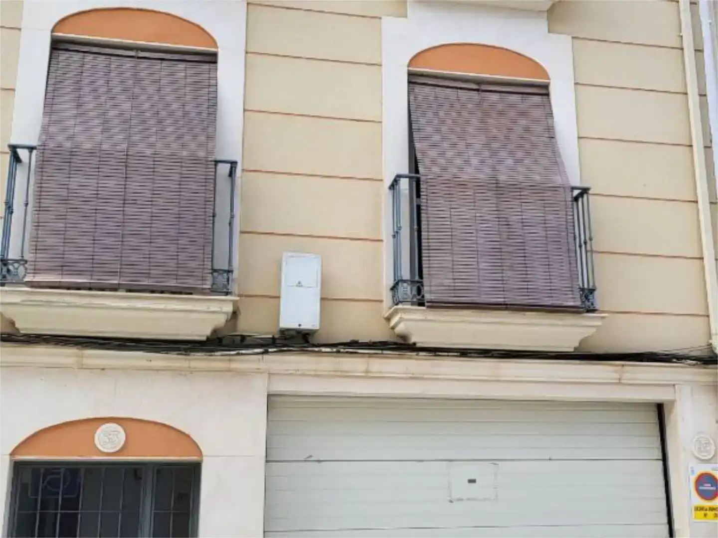 Außenansicht von Garage zur Miete in Posadas