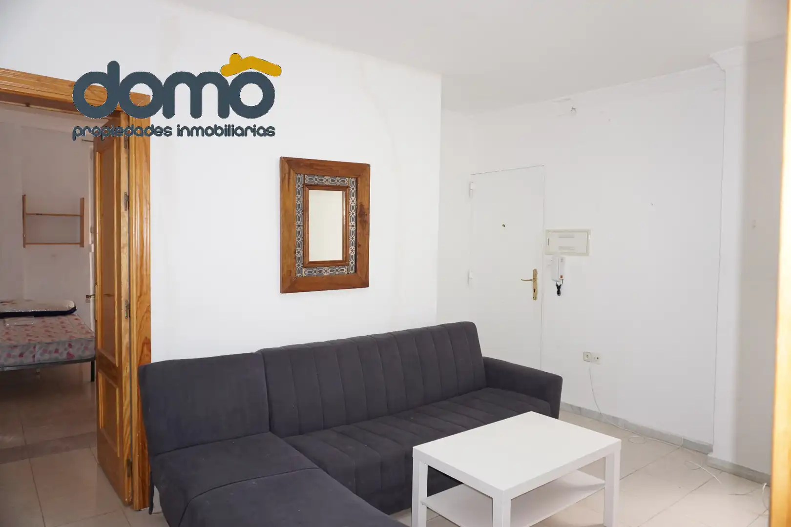 Wohnzimmer von Wohnung zur Miete in Granada mit Möbliert und Balkon