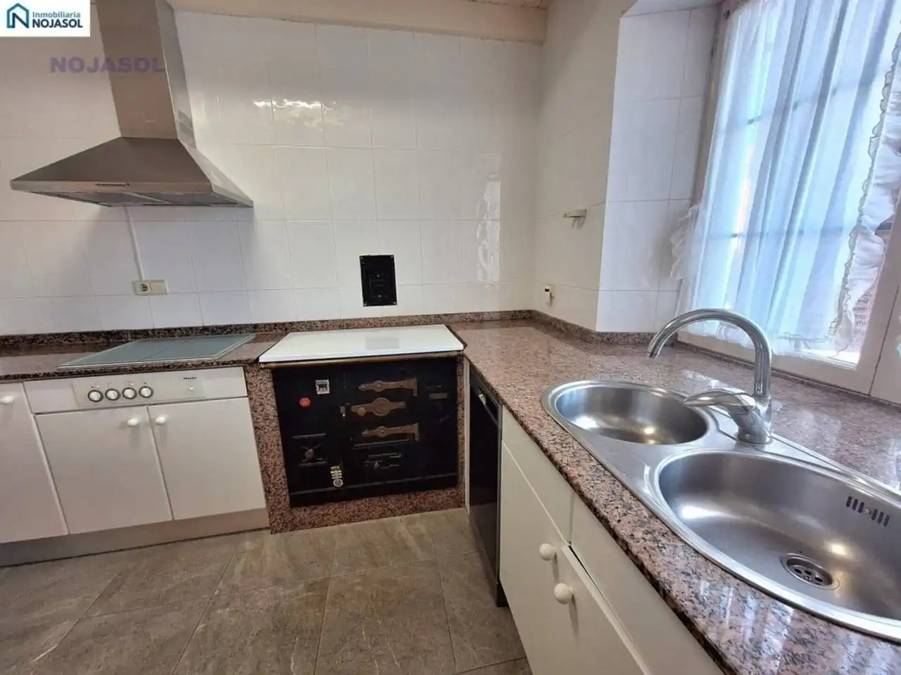 Cocina de Casa o chalet en venta en Arnuero con Calefacción y Jardín privado