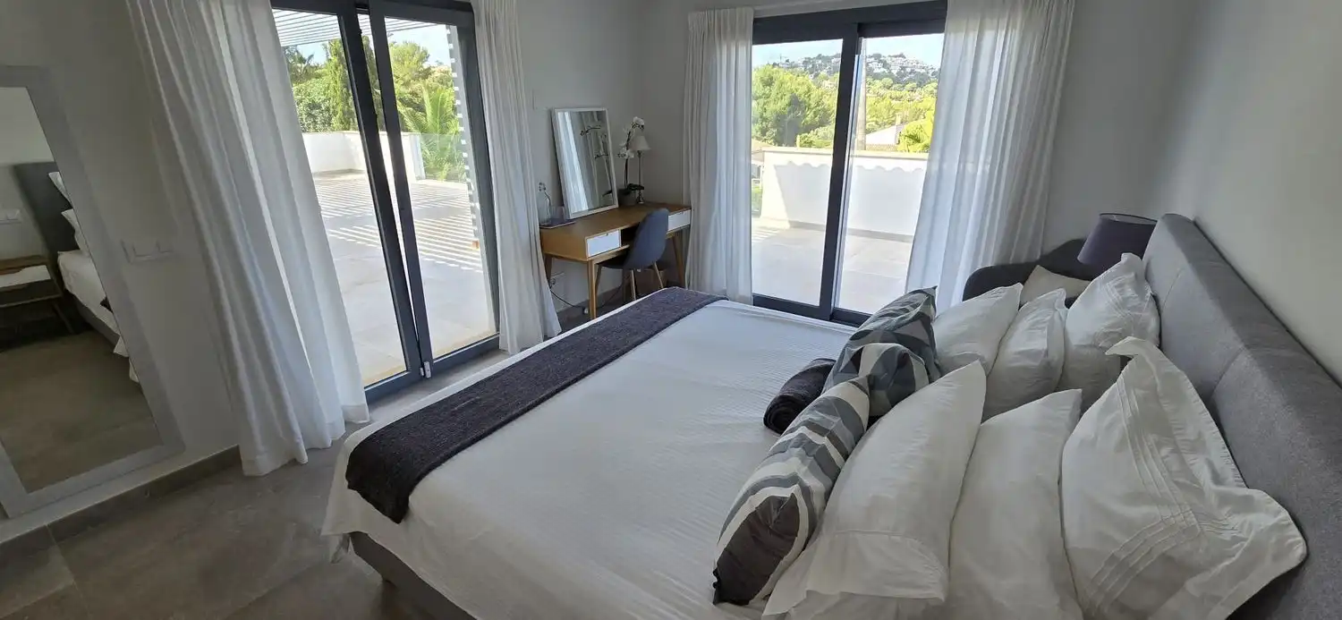 Habitación de Casa o chalet en venta en Calvià con Aire acondicionado, Calefacción y Jardín privado