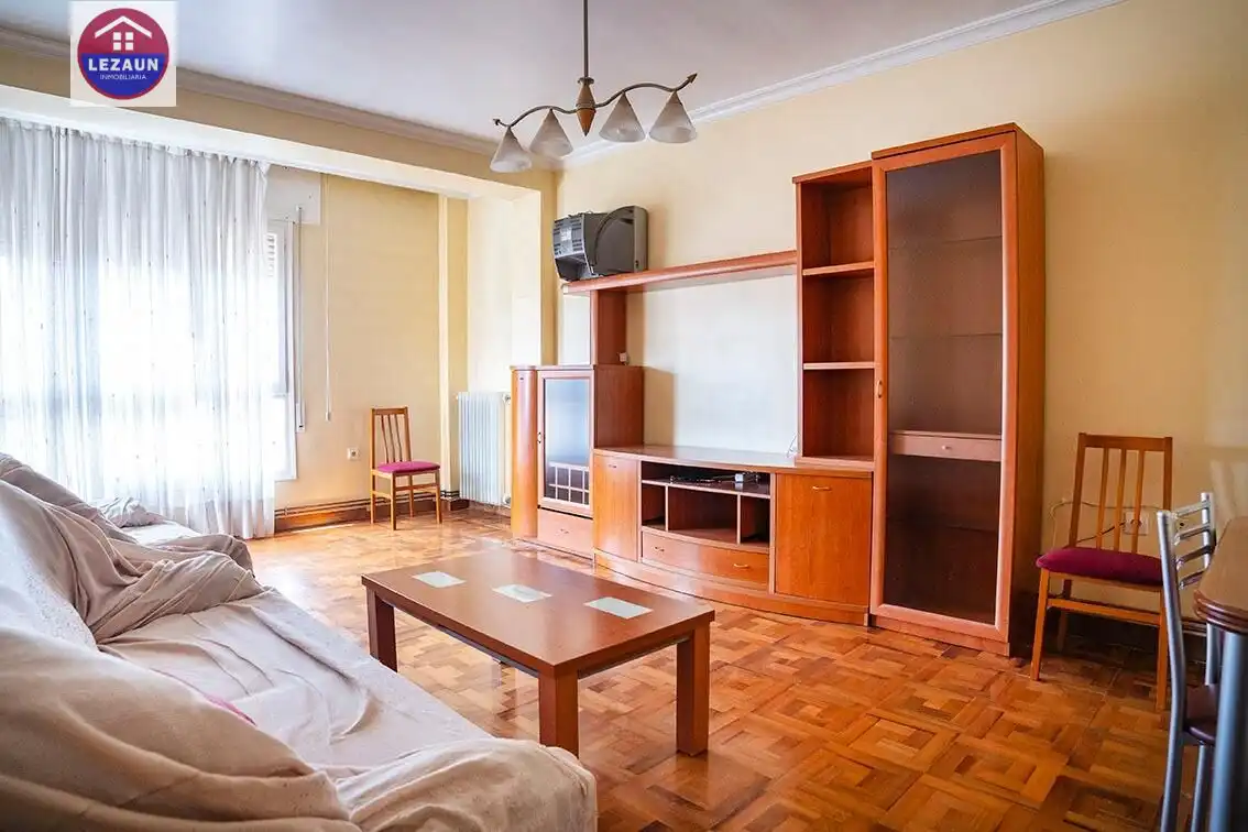 Flat for sale in Calle Irurzun, Peralta / Azkoien