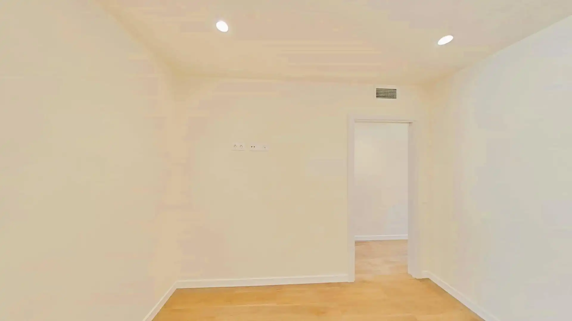 Ático en venta en Cubelles con Aire acondicionado, Calefacción y Jardín privado