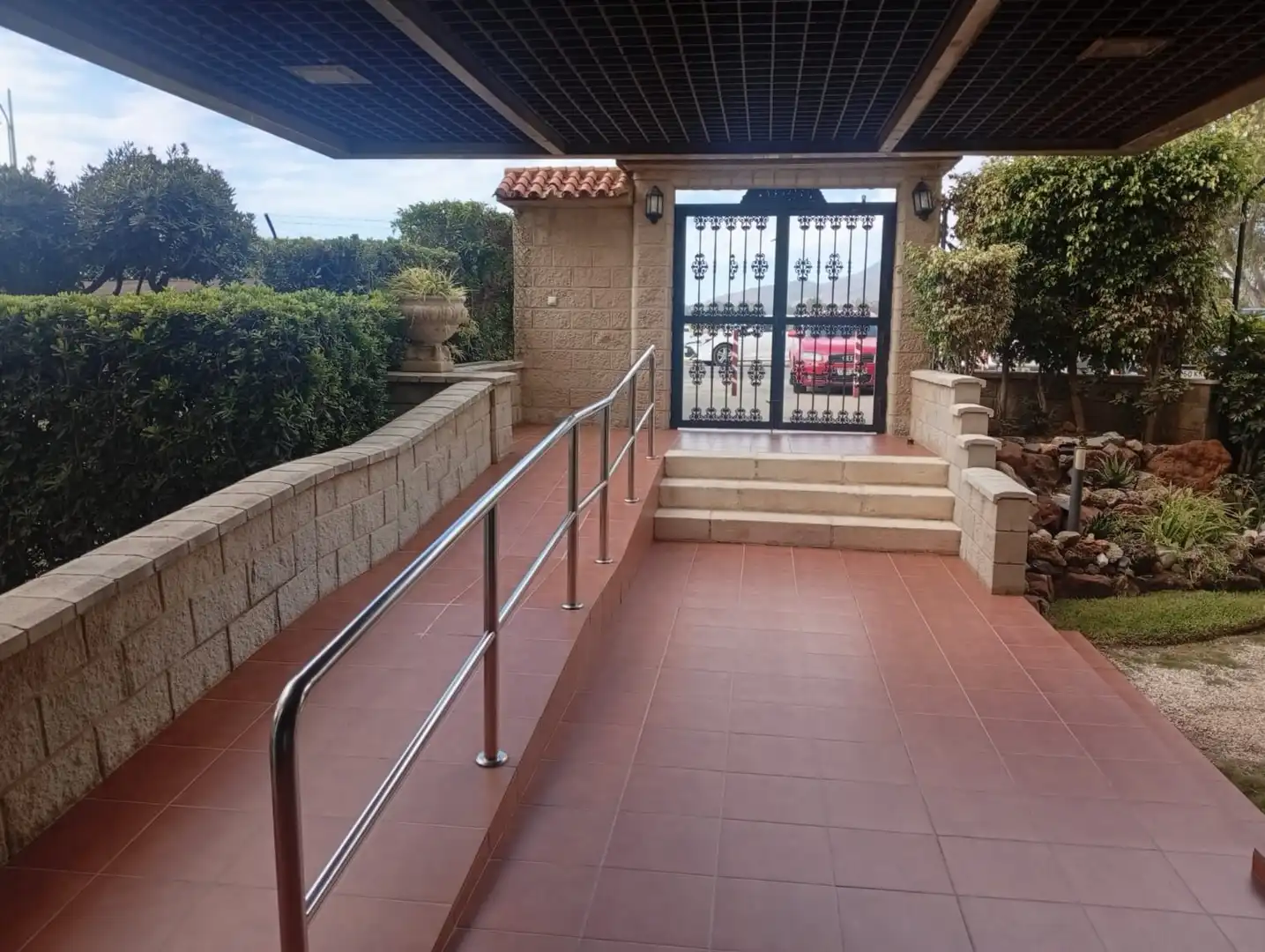 Terraza de Estudio de alquiler en Málaga con Terraza, Amueblado y Piscina comunitaria