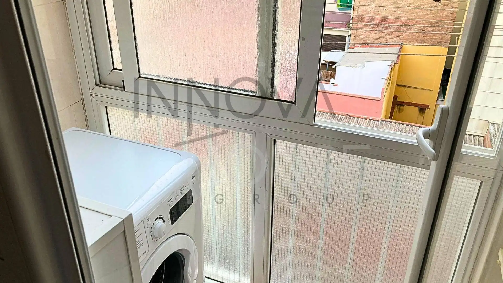 Terrassa de Pis en venda en Barcelona amb Parquet