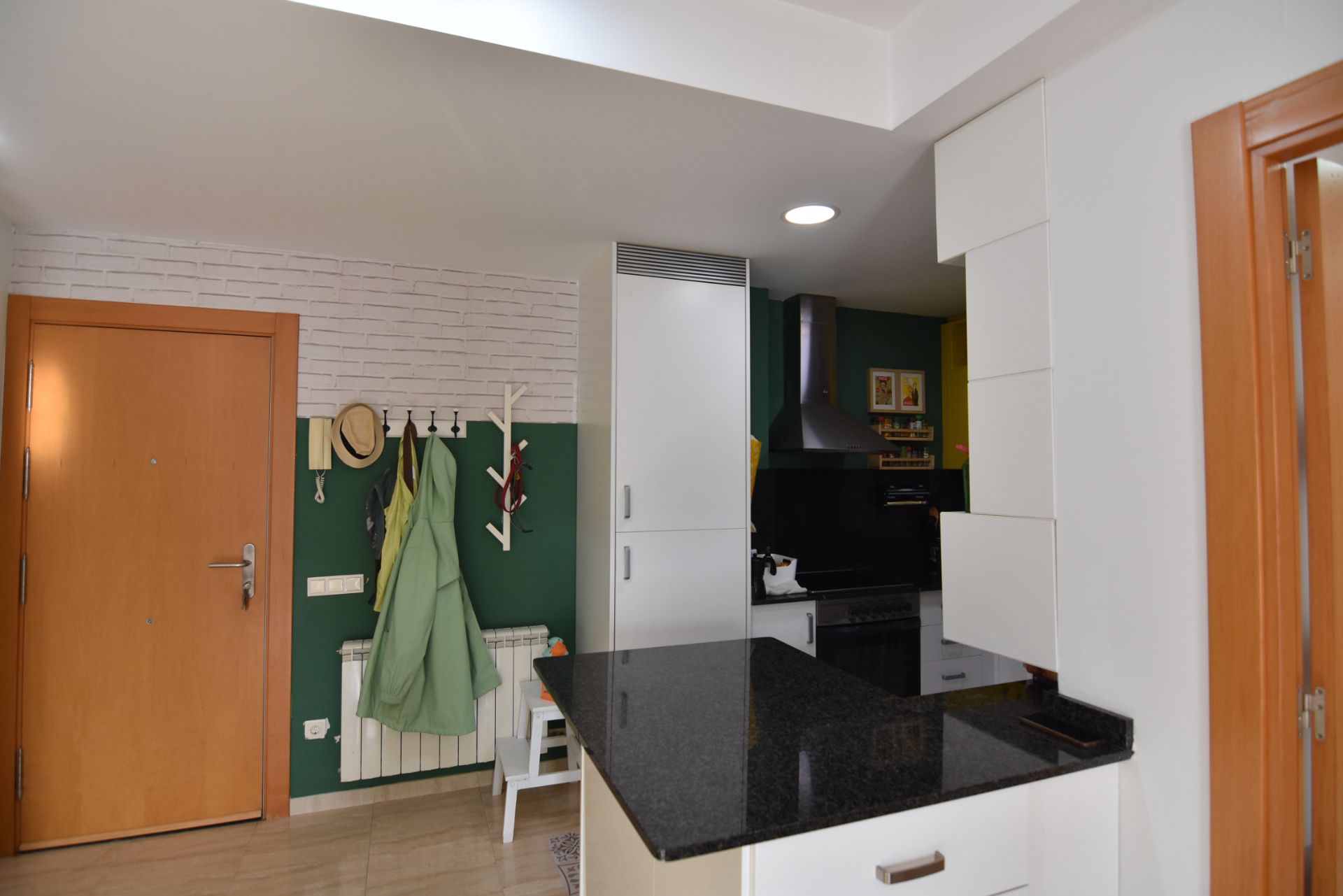 Kitchen of Flat for sale in Tordera  with Air Conditioner, Heating and Oven