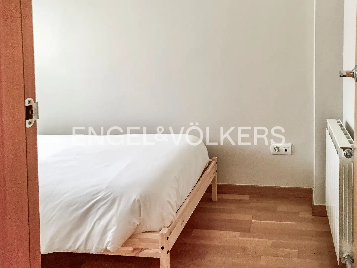 Dormitori de Pis de lloguer en Viladecans amb Aire condicionat, Calefacció i Parquet
