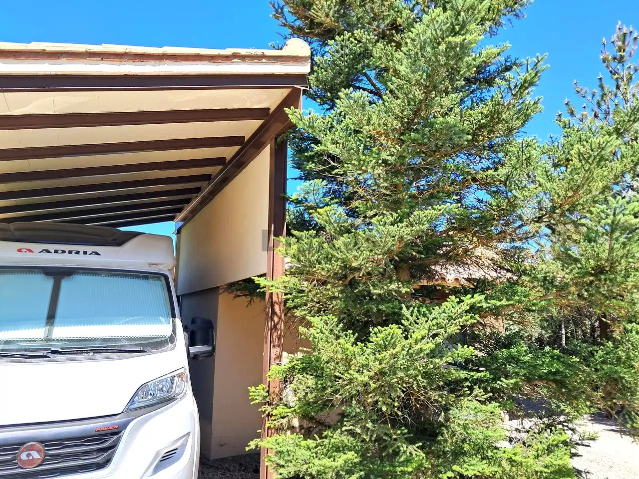 Vista exterior de Casa o xalet en venda en Teruel amb Aire condicionat, Calefacció i Jardí privat
