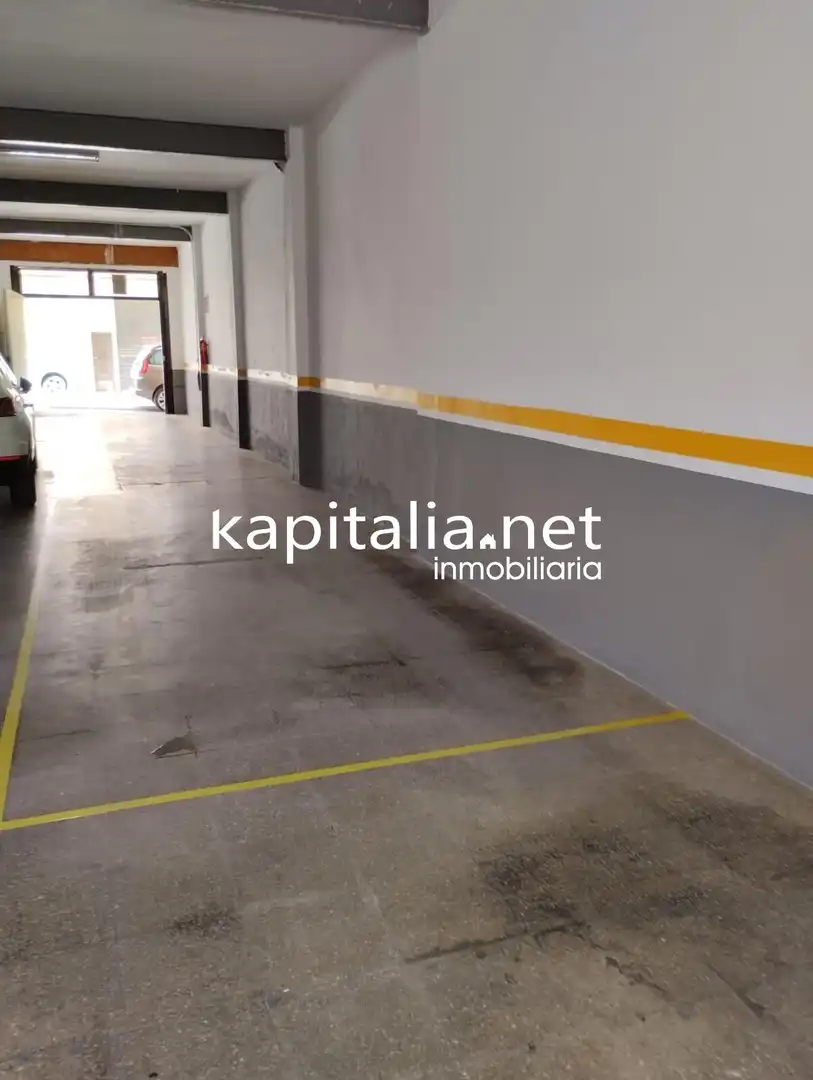 Business premises for sale in El Llombo